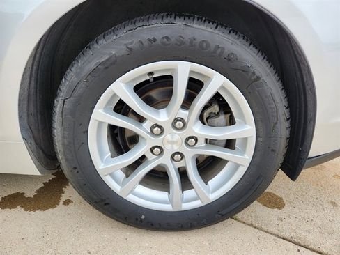 Used 2015 Chevrolet Camaro LT image 9