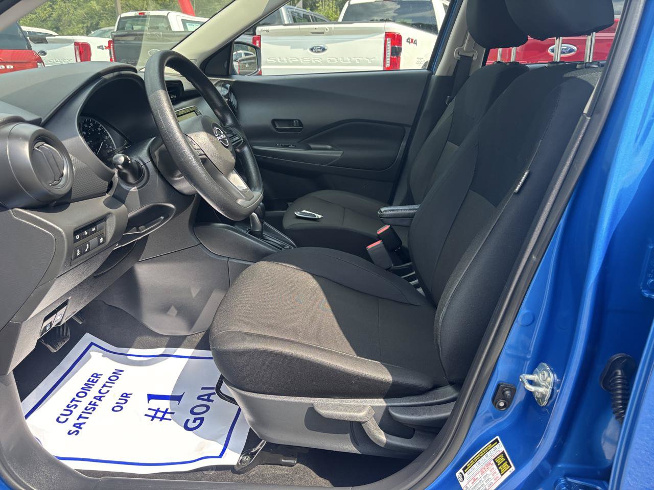 Used 2025 Nissan Kicks Play S FWD image 8