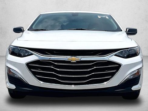 Used 2022 Chevrolet Malibu LS FWD image 3