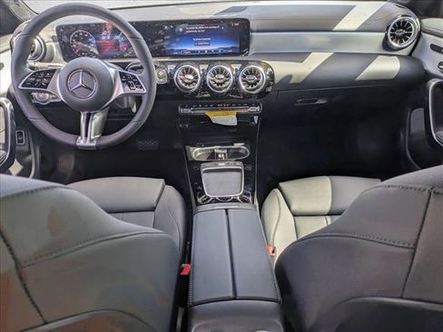 New 2025 Mercedes-Benz CLA 250 4MATIC image 12