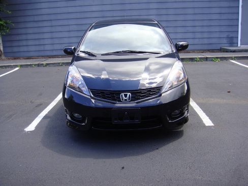 Used 2013 Honda Fit Sport image 3