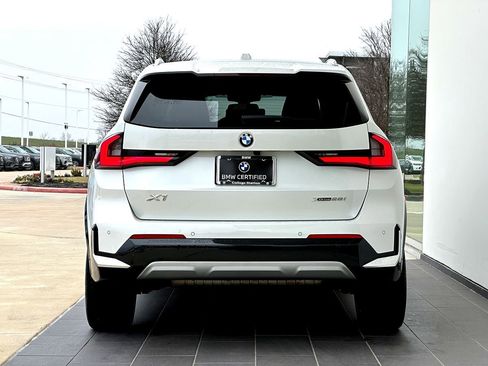 Certified 2025 BMW X1 xDrive28i image 6