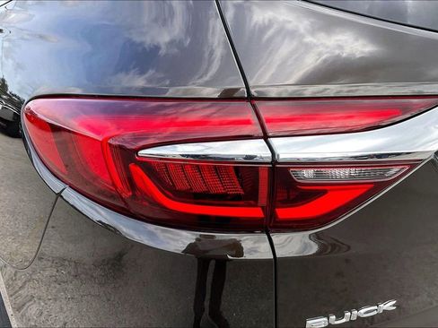 Used 2018 Buick Enclave Essence w/ Trailering Package image 20