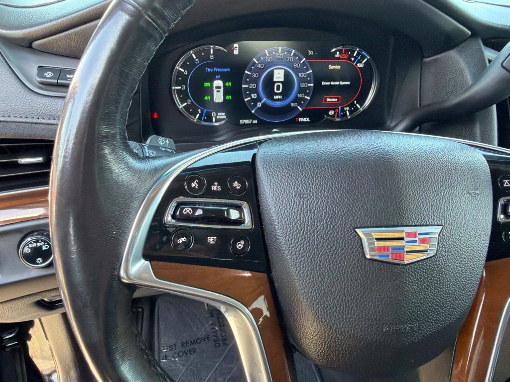 Used 2020 Cadillac Escalade ESV Premium Luxury w/ Escalade Sport Edition AWD/4WD image 18