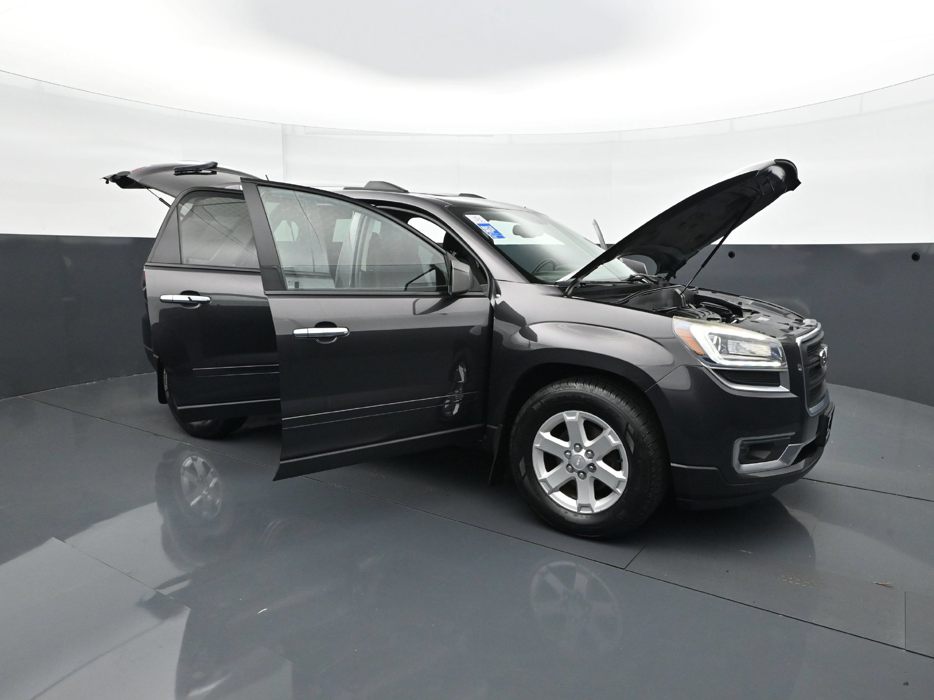 Used 2015 GMC Acadia SLE AWD/4WD image 35