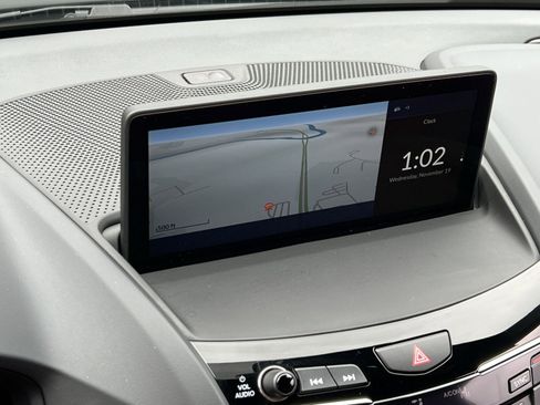 Used 2025 Acura RDX A-Spec image 18