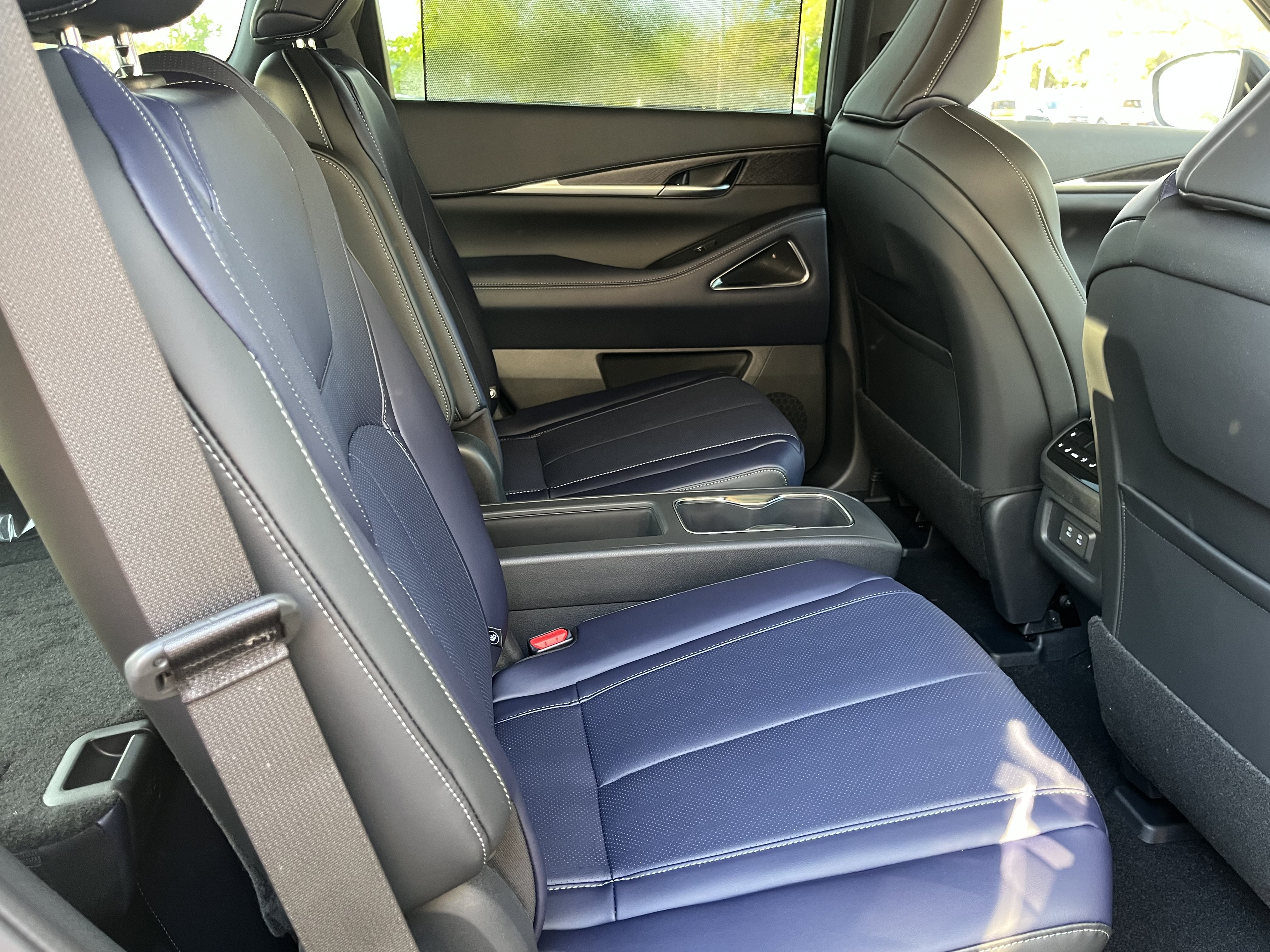 Used 2026 INFINITI QX60 Sport w/ Dark Cargo Package AWD/4WD image 21