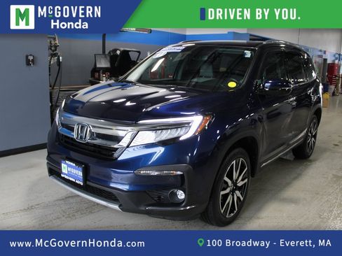 Used 2022 Honda Pilot Touring image 1