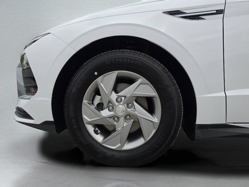 New 2026 Hyundai Sonata SE FWD image 36
