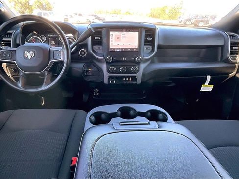 Used 2024 RAM 3500 Tradesman w/ Chrome Appearance Group image 7