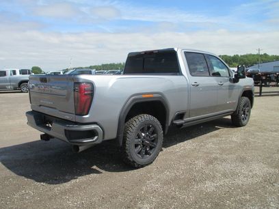 New 2026 GMC Sierra 2500 AT4 w/ AT4 Premium Plus Package