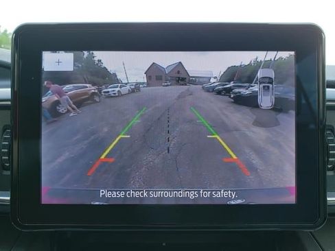 Used 2021 Ford Explorer XLT w/ Equipment Group 202A AWD/4WD image 25