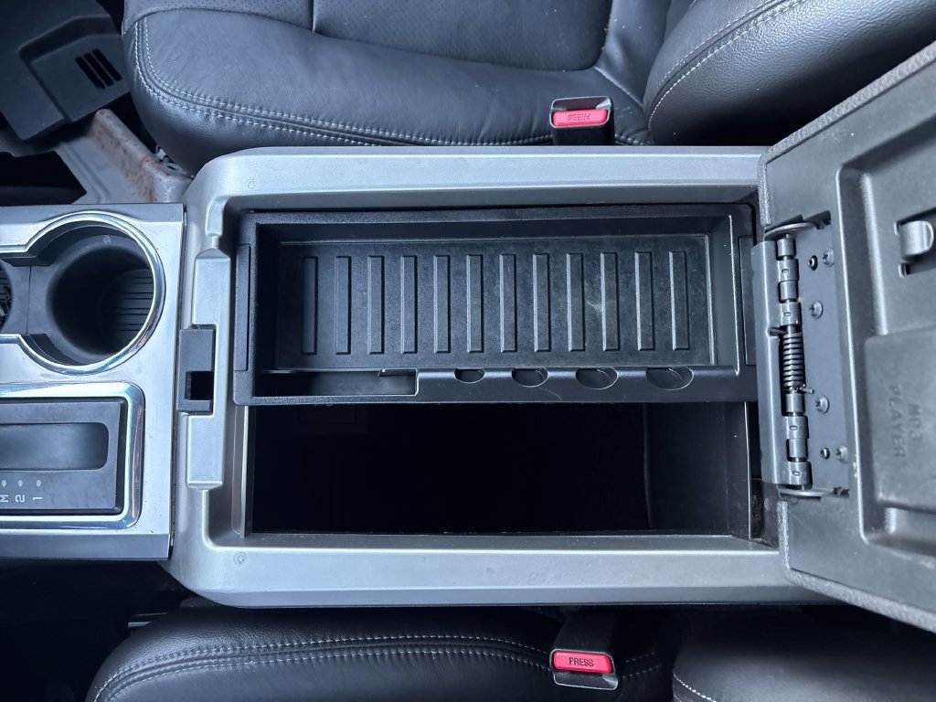 Used 2014 Ford F150 FX4 w/ Equipment Group 402A Luxury AWD/4WD image 26