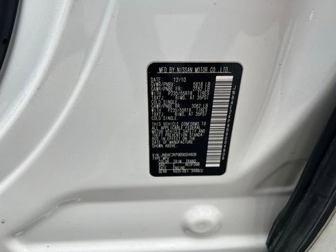 Used 2011 Nissan Quest LE FWD image 15