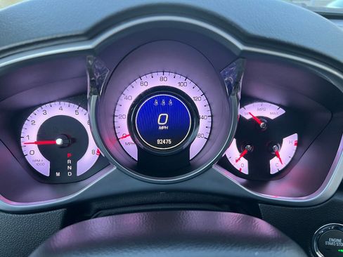 Used 2011 Cadillac SRX Luxury image 35