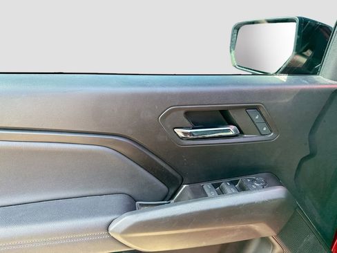 Used 2024 GMC Canyon Elevation w/ Elevation Premium Package RWD image 9