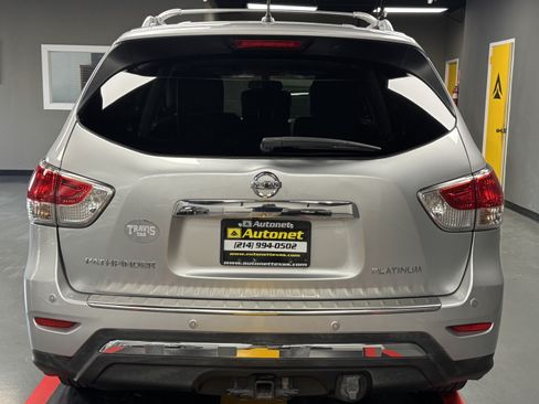 Used 2014 Nissan Pathfinder Platinum w/ Platinum Premium Package FWD image 9