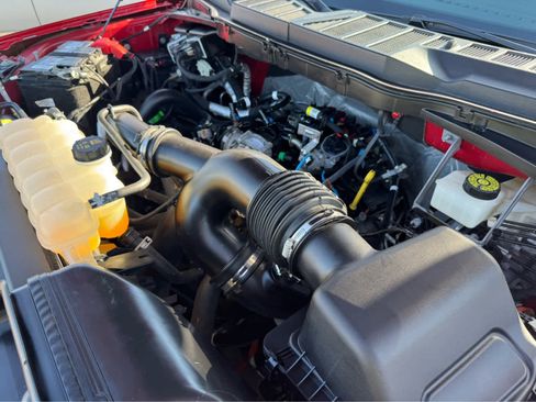 Used 2021 Ford F150 XLT w/ XTR Package image 33