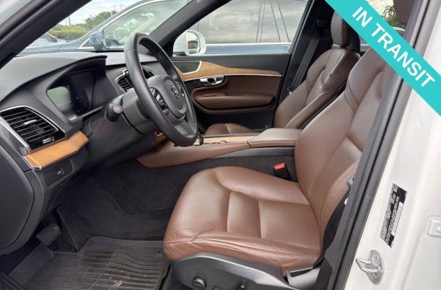 Used 2024 Volvo XC90 B5 Plus w/ Protection Package Premier AWD/4WD image 3