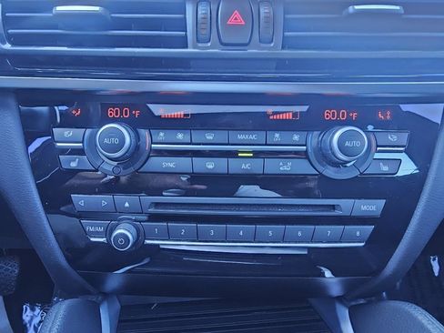 Used 2015 BMW X6 xDrive35i image 31