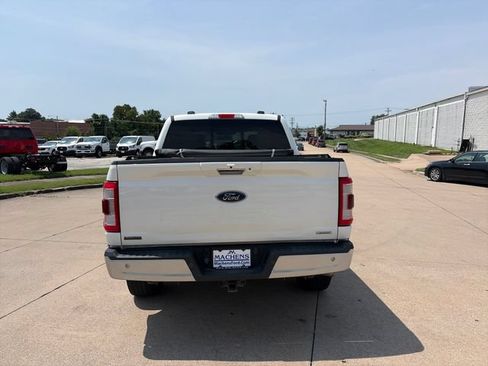 Used 2021 Ford F150 Lariat w/ Equipment Group 502A High AWD/4WD image 4