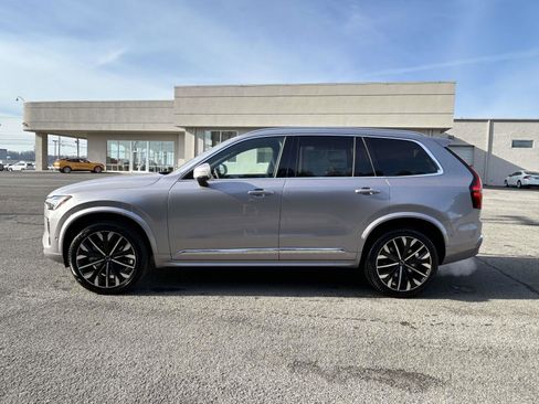 New 2026 Volvo XC90 B6 Plus w/ Protection Package Premier image 6
