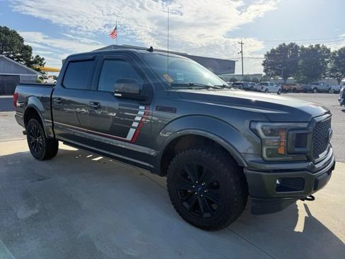 Used 2019 Ford F150 Lariat w/ Equipment Group 502A Luxury AWD/4WD image 4