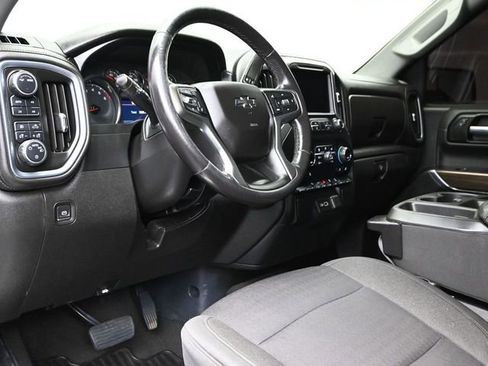 Used 2021 Chevrolet Silverado 1500 RST w/ Z71 Off-Road Package image 24