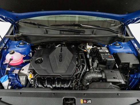 Certified 2025 Kia Sportage SX image 3