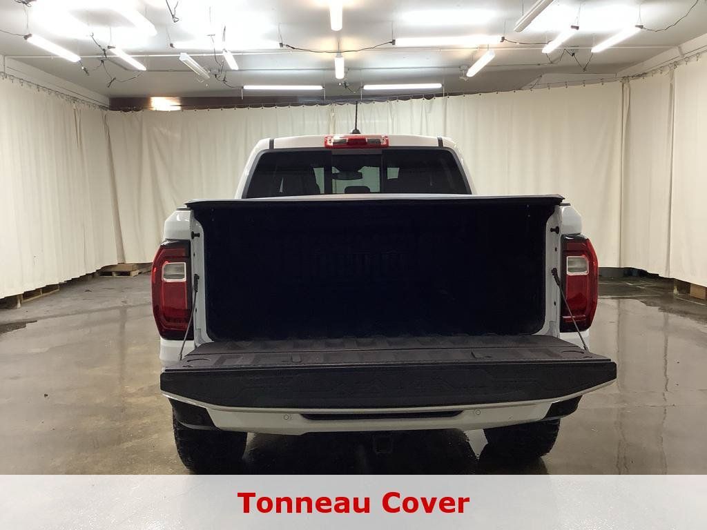 Used 2024 GMC Canyon AT4X AWD/4WD image 7