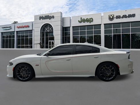 Used 2023 Dodge Charger Scat Pack w/ Navigation & Travel Group RWD image 6
