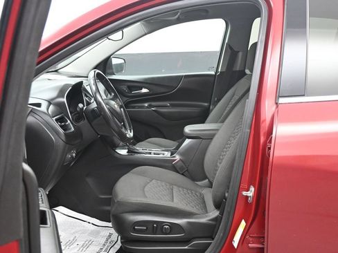 Used 2020 Chevrolet Equinox LT FWD image 3