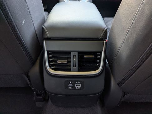 Used 2025 Subaru Outback Premium w/ Popular Package #1 AWD/4WD image 25