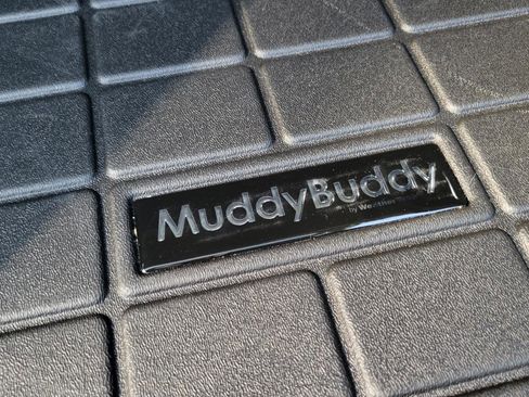 Certified 2025 Volkswagen Taos SE w/ Taos Adventure Package (SXB) FWD image 48