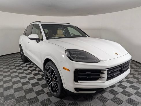 New 2026 Porsche Cayenne AWD/4WD image 9