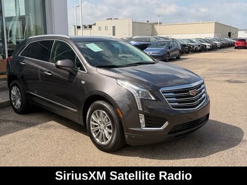 Used 2017 Cadillac XT5 Luxury w/ Driver Awareness Package AWD/4WD image 5