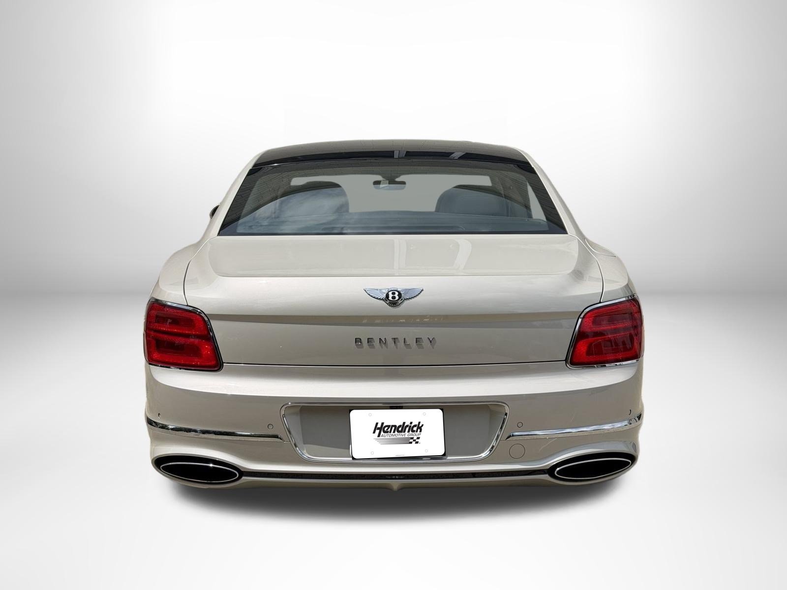 Used 2026 Bentley Flying Spur V8 AWD/4WD image 8