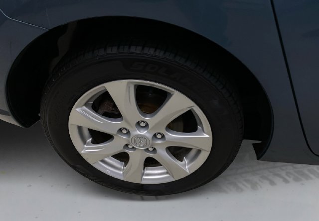 Used 2010 MAZDA MAZDA3 i Touring FWD image 16
