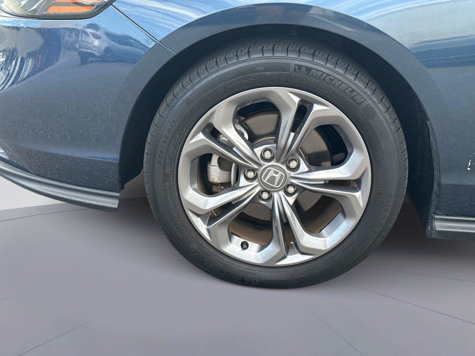 Certified 2024 Honda Accord EX image 11