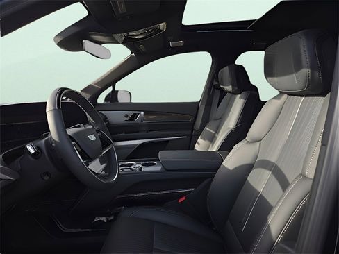 New 2026 Cadillac Vistiq Sport image 16