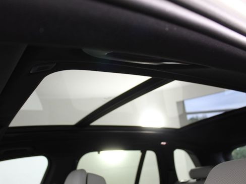 New 2026 BMW X5 sDrive40i w/ Climate Comfort Package image 13