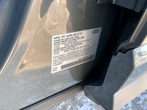 Used 2023 Audi Q3 2.0T Premium w/ Convenience Package image 33