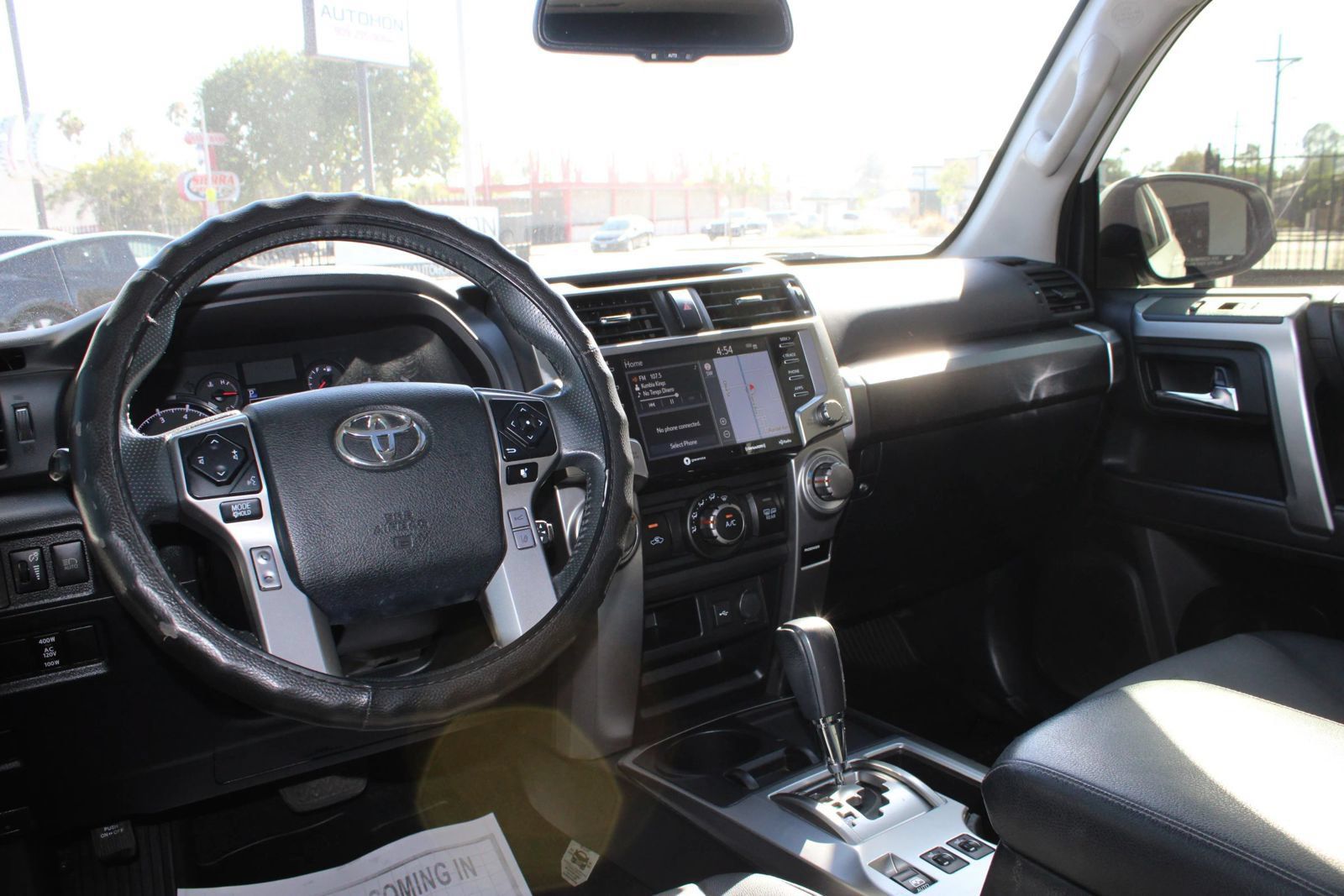 Used 2020 Toyota 4Runner SR5 Premium w/ Moonroof Package RWD image 19