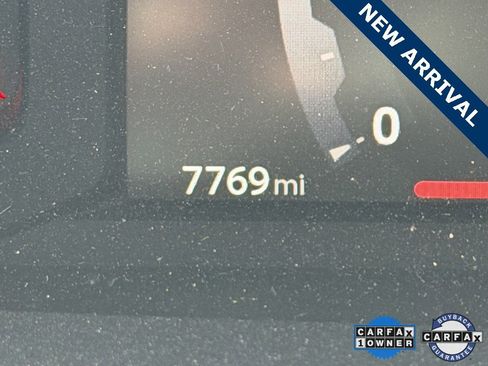 Used 2024 Toyota Tacoma SR5 image 7