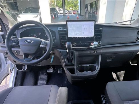 Used 2024 Ford Transit 350 XLT RWD image 6