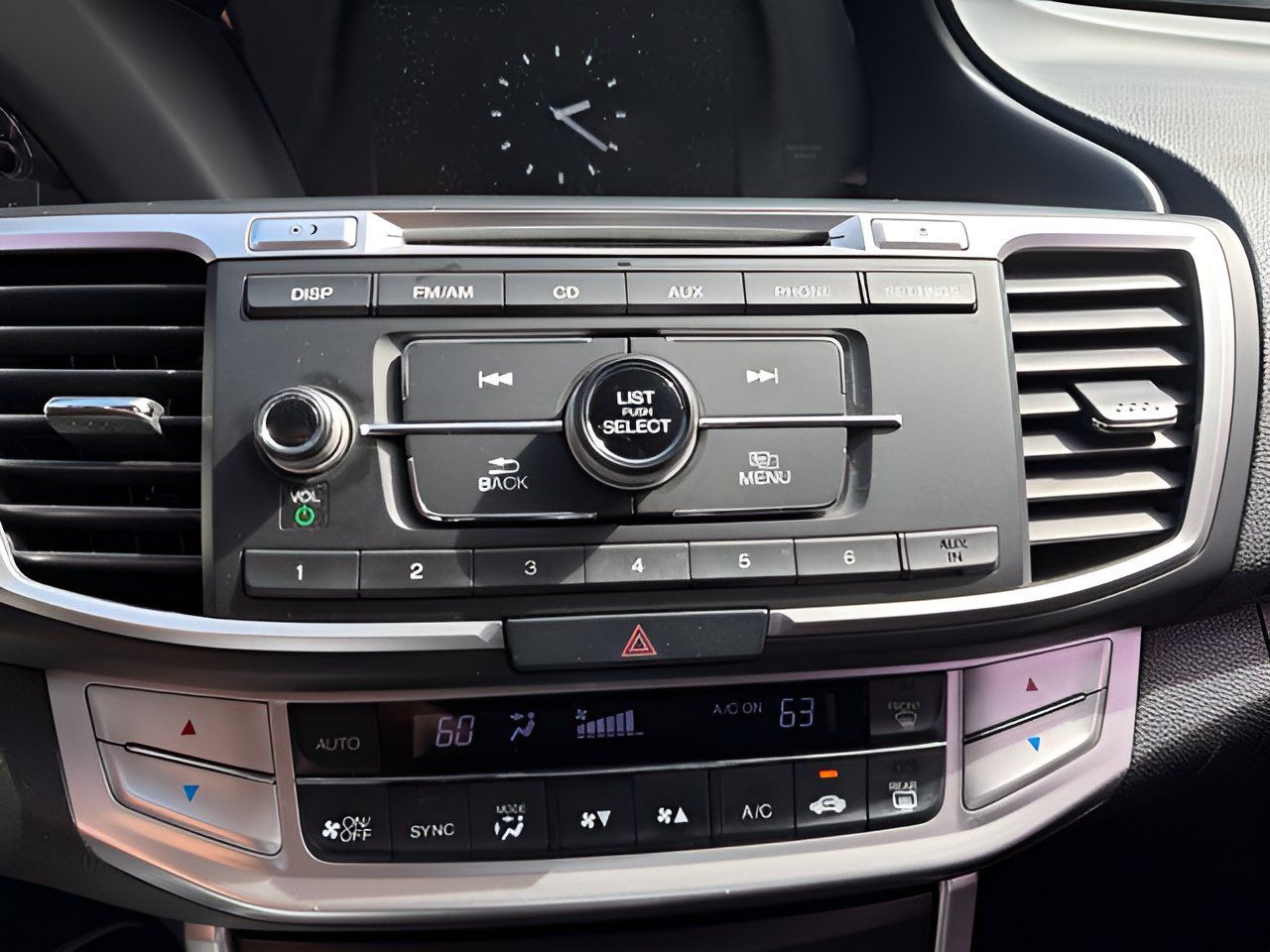 Used 2015 Honda Accord Sport image 21