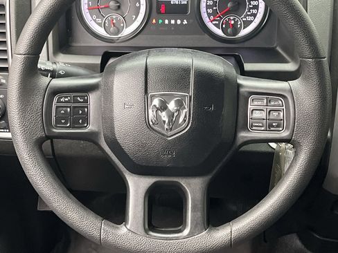 Used 2019 RAM 1500 Express w/ Express Value Package image 10