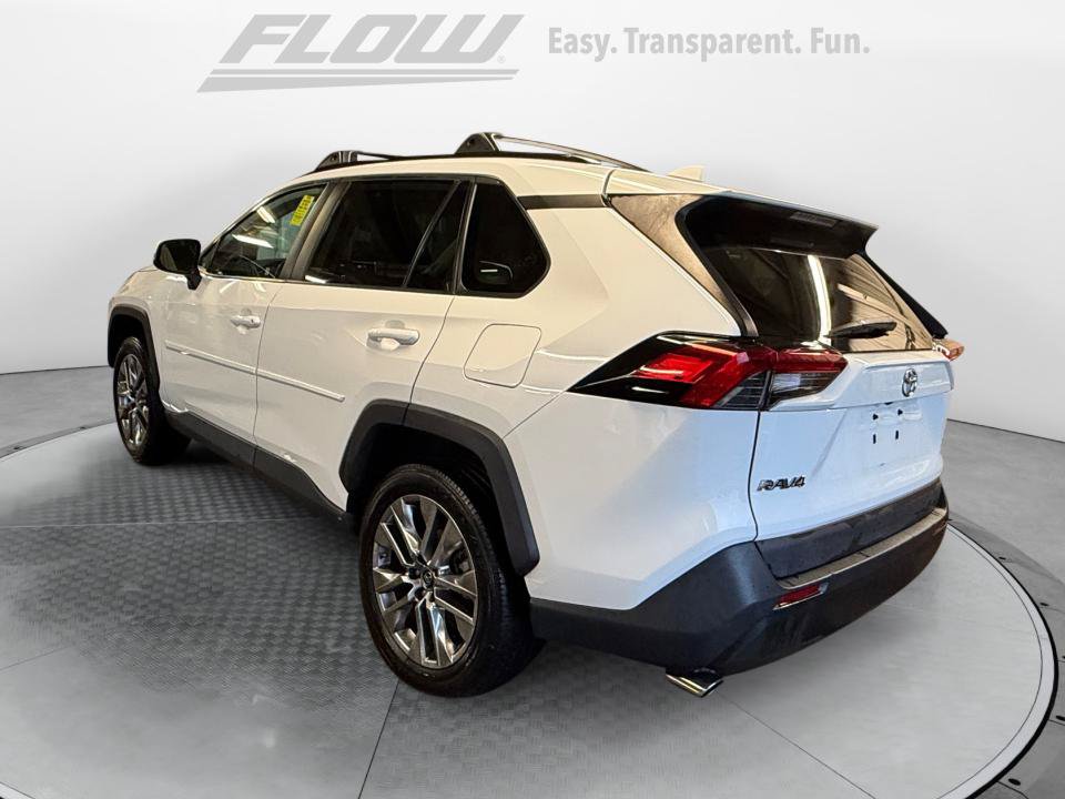 Certified 2019 Toyota RAV4 XLE Premium w/ Cold Weather Package AWD/4WD image 5
