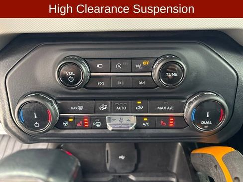 Used 2022 Ford Bronco Badlands AWD/4WD image 24