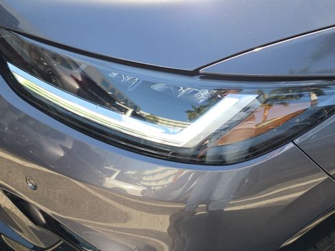 Certified 2023 Honda HR-V EX-L image 9